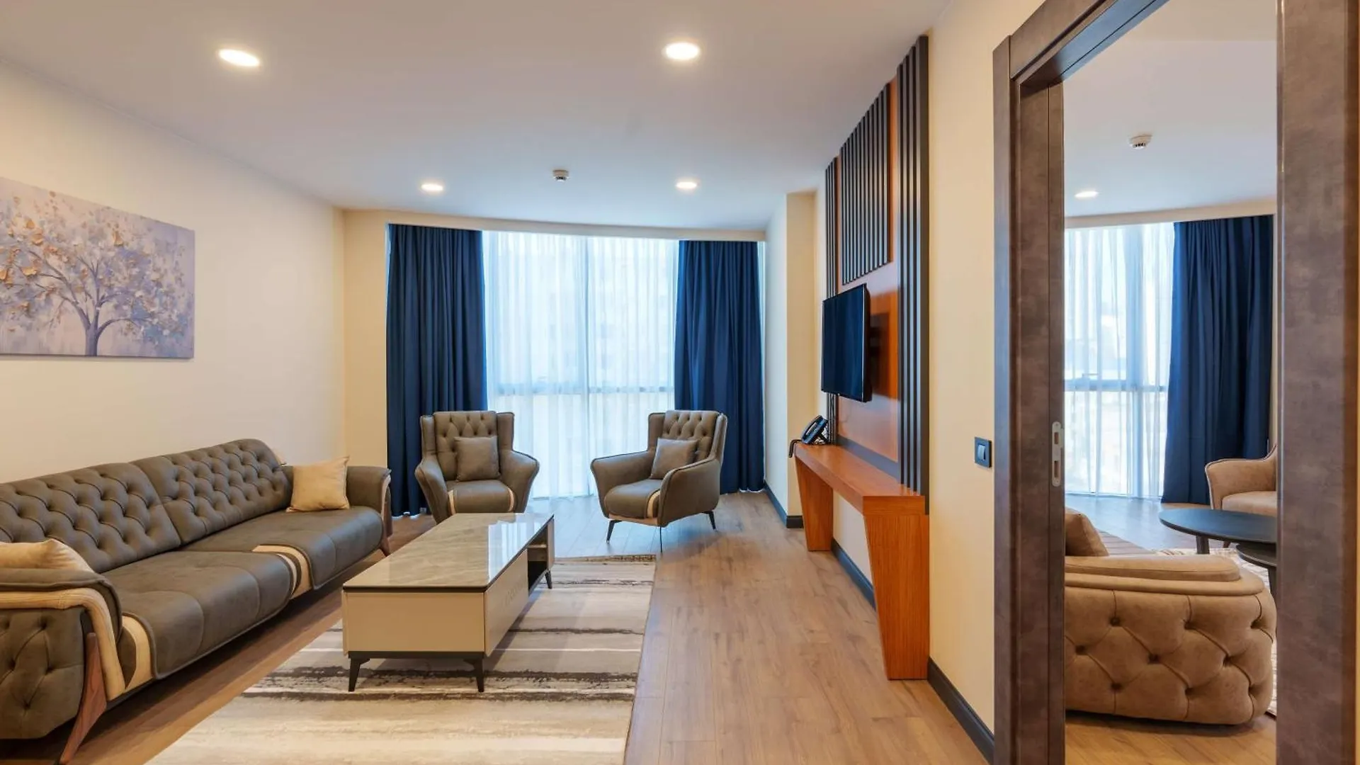 Отель Best Western Plus Батуми