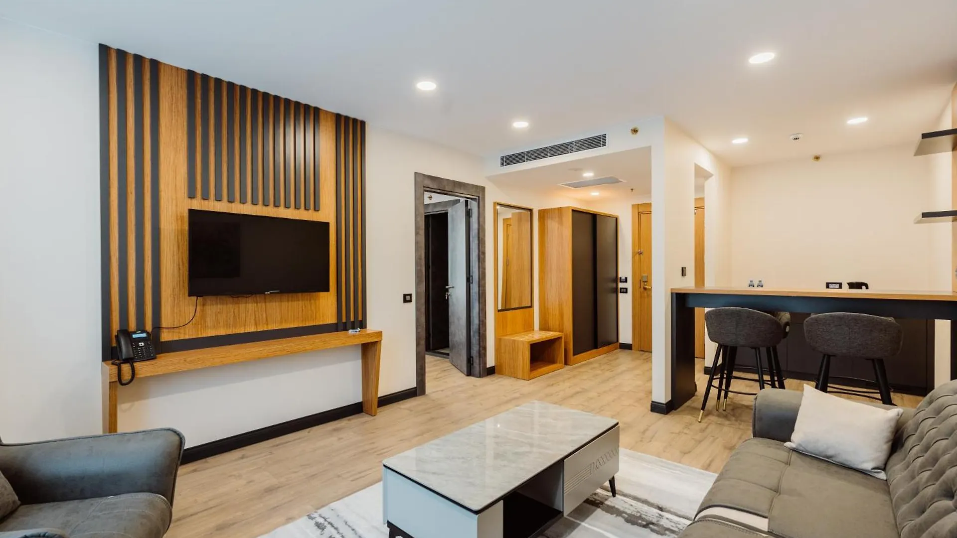 Best Western Plus Батуми
