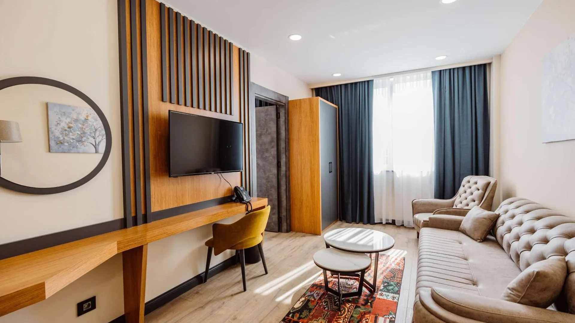 Отель Best Western Plus Батуми
